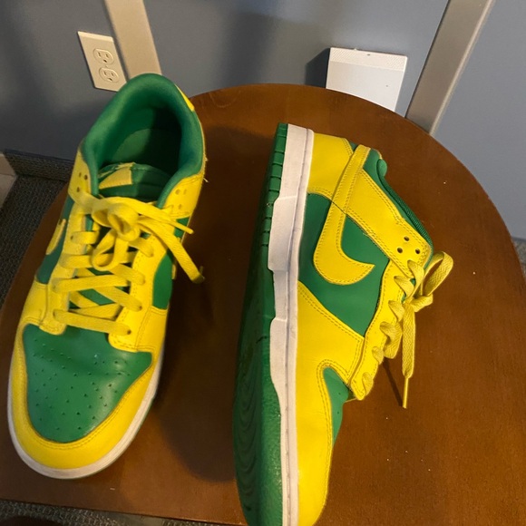 Dunks - Picture 3 of 5